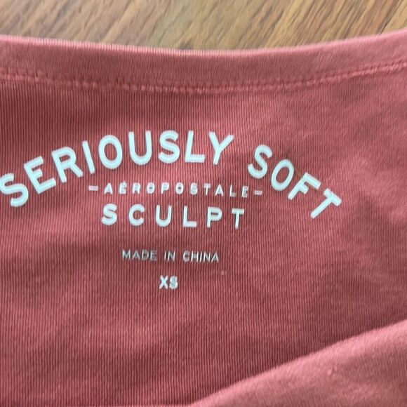 NWOT Aeropostale seriously soft square neck T-shirt sculpt light rust xs - Picture 2 of 3